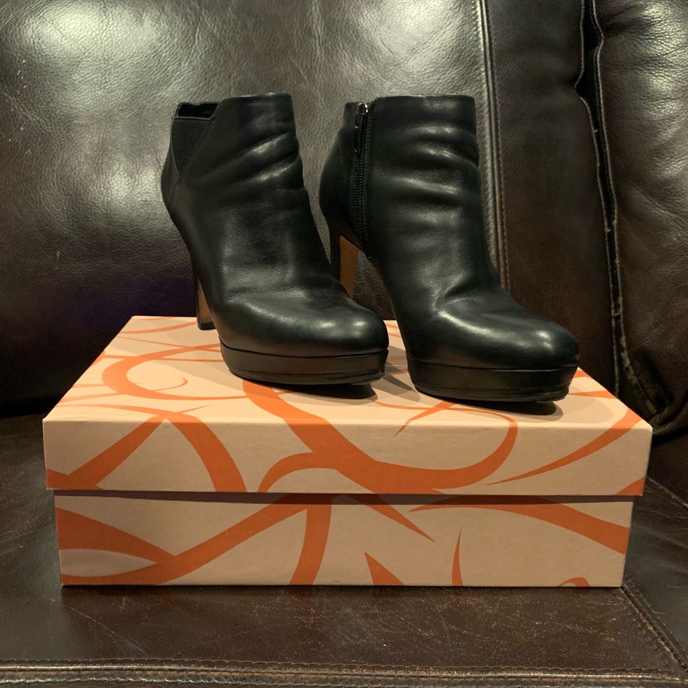 Via Spiga Leather Booties